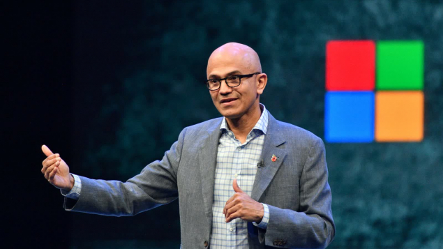 Satya Nadella trở thành CEO kiêm chủ tịch hội đồng quản trị mới của Microsoft